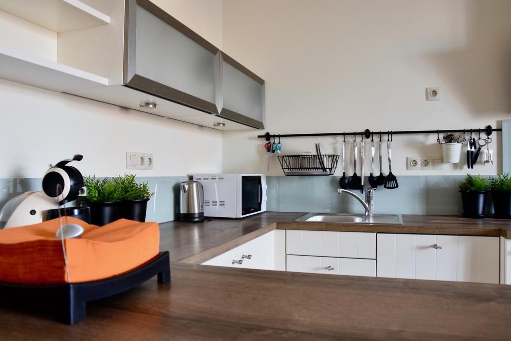 Luxury Apartment By Hi5 - Kiraly Street Suite Budapest Exteriör bild